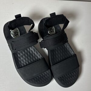 Hey dude strappy black Velcro sandal